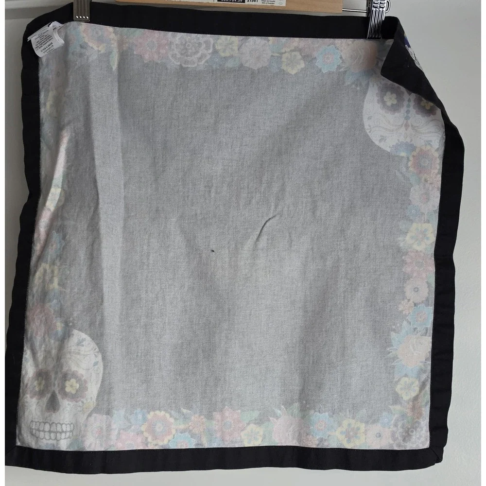 Williams Sonoma Dia de los Muertos Cotton Napkin - Sugar Skull‎ & Floral - 20